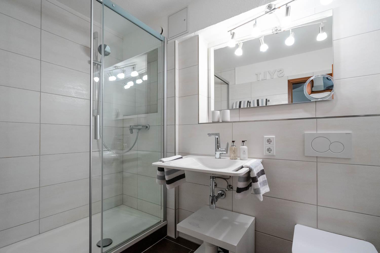 Hues Wuef Im Haus Ornum Appartement Westerland Buitenkant foto